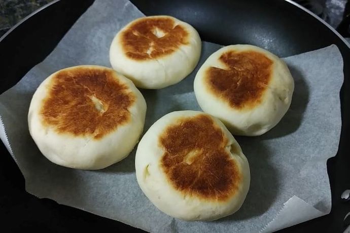オーブンなし フライパンで簡単に作れるパン 作ってみた 料理苦手でも簡単に完成 まめたつブログ