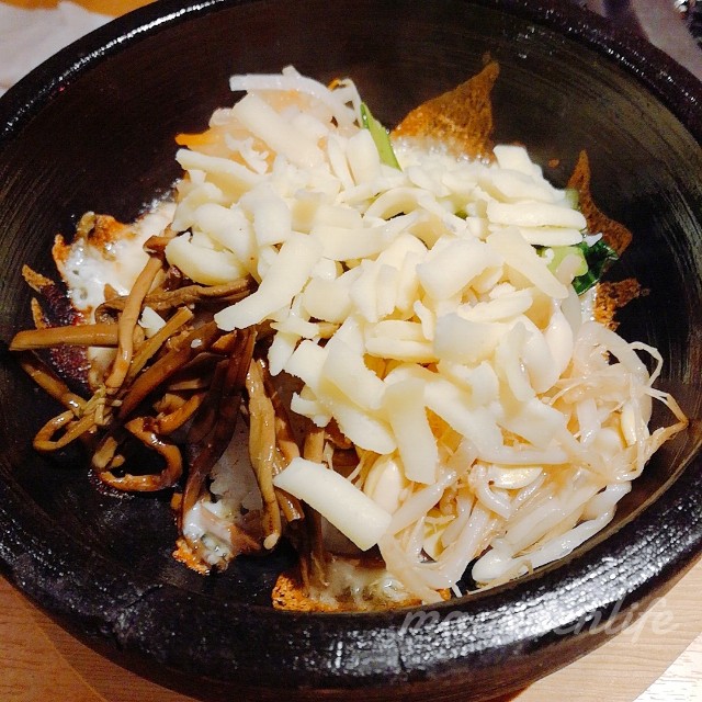 モッツァレラチーズビビンバ