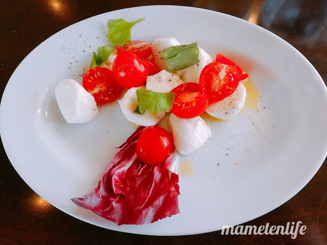 ラ・ポルタブルー(Pizzeria eBar LA PORTA BLU)のカプレーゼ