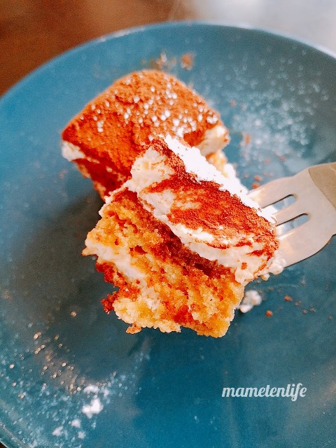 ラ・ポルタブルー(Pizzeria eBar LA PORTA BLU)のティラミスの断面アップ