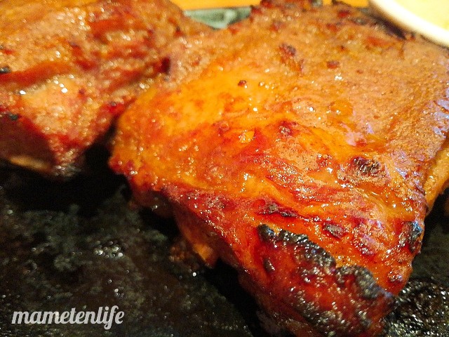 サイゼリアやわらかポークリブのアップ