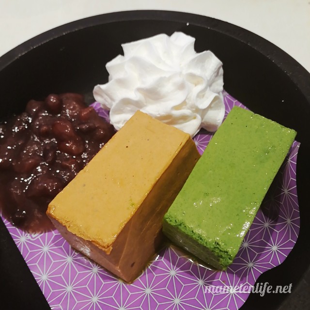 ツヤツヤしているはま寿司の宇治抹茶とほうじ茶のムース