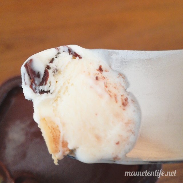 ブルボンシルベーヌアイスのバニラアイス