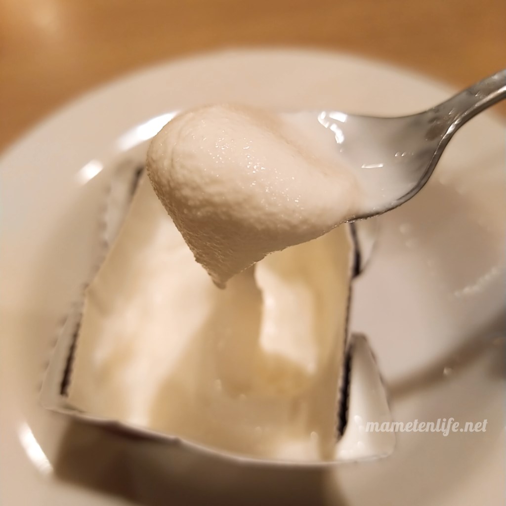 サイゼリヤのイタリアンジェラートを練ってやわらかくしたところ