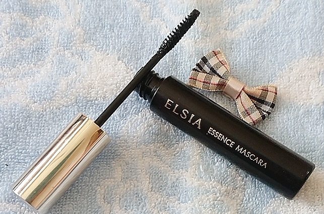 f:id:mamimamihappybeauty:20190725164748j:plain elcia.mascara