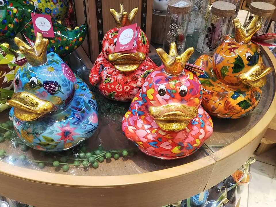 買うのは断念シリーズ】巨大なあひる貯金箱 - お風呂のあひるの世界