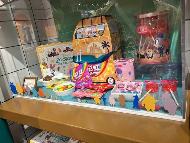 上海ディズニー】グッズ！お土産！ダッフィー！ズートピア！2025