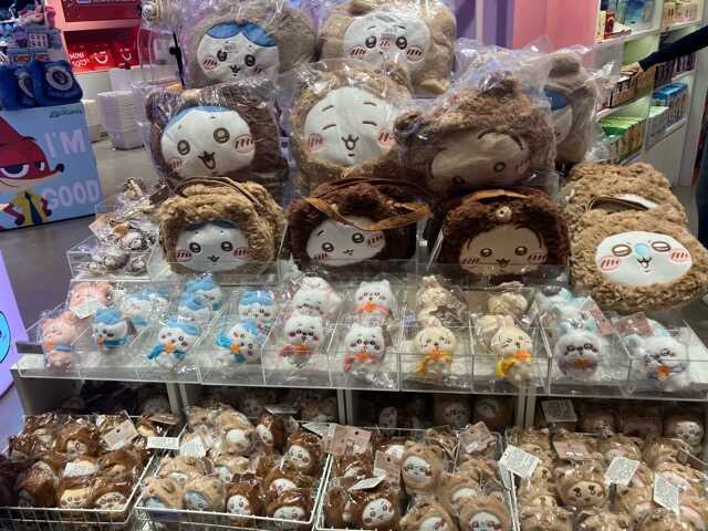 香港MINISO(メイソウ)ちいかわグッズ2025 - アラサー無職、NY一人旅に行く