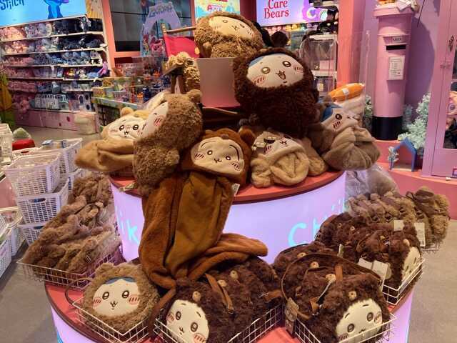 香港MINISO(メイソウ)ちいかわグッズ2025 - アラサー無職、NY一人旅に行く