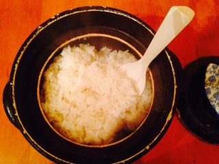 土鍋で炊いたご飯画像