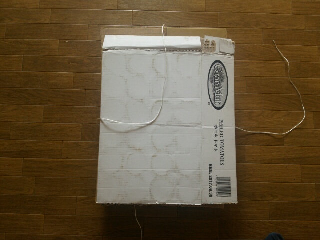 資源ゴミの段ボール画像