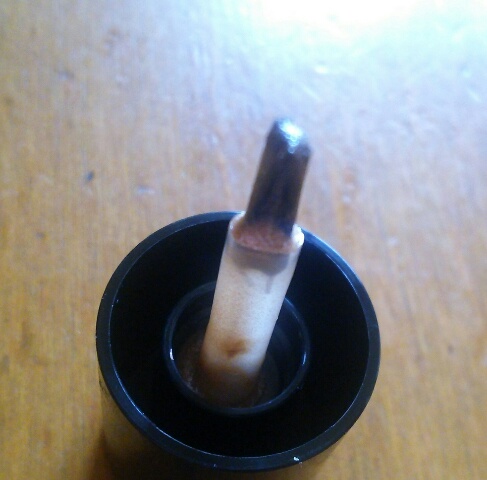 １００匀セリア　サロンネイルエナメルのハケ画像