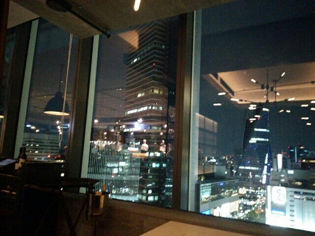 名古屋JRゲートタワー内ジョニーズブラッセリーからの夜景