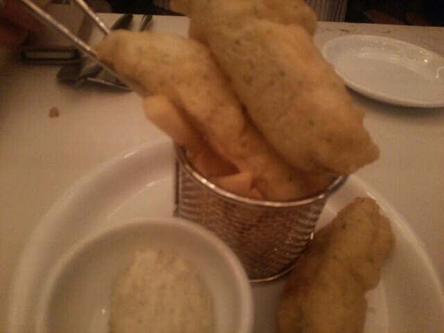 名古屋JRゲートタワー内ジョニーズブラッセリー フィッシュ&チップス