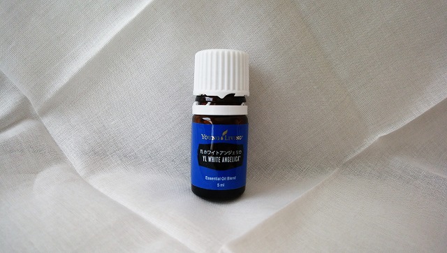 高級ブランド 新品】ヤングリビング ホワイトアンジェリカ 5ml 2本 （YL エッセンシャルオイル