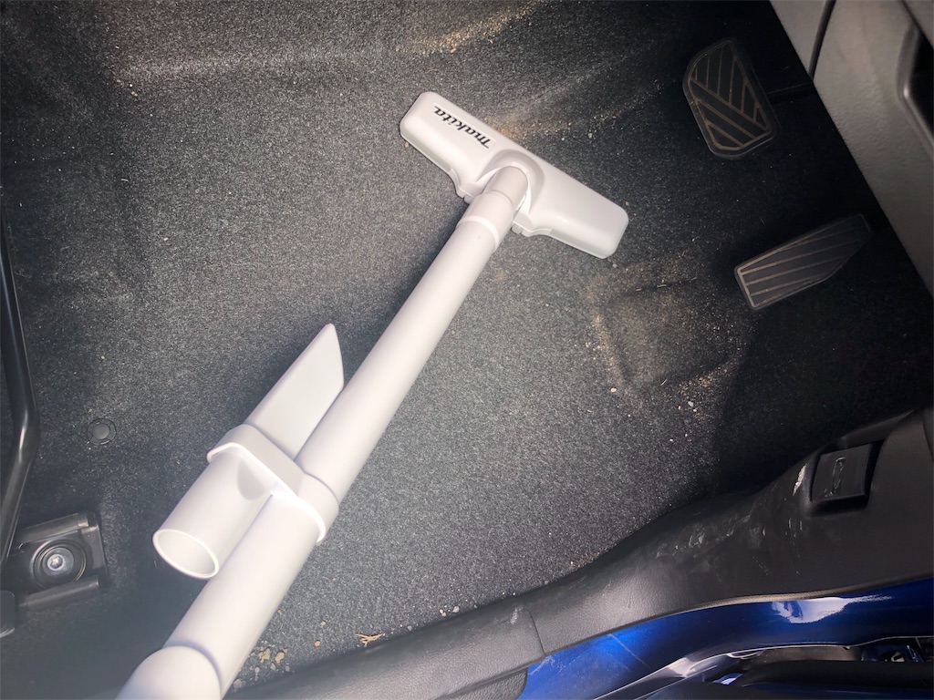 f:id:mamu311:20180820213102j:image マキタで車の掃除