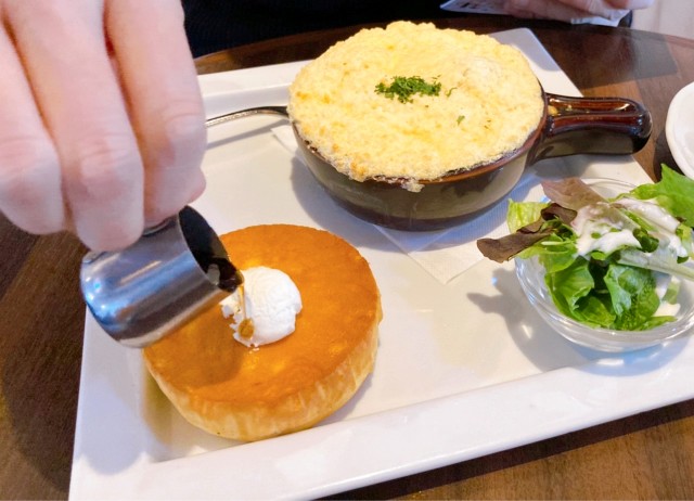 星野珈琲店のスフレパンケーキ