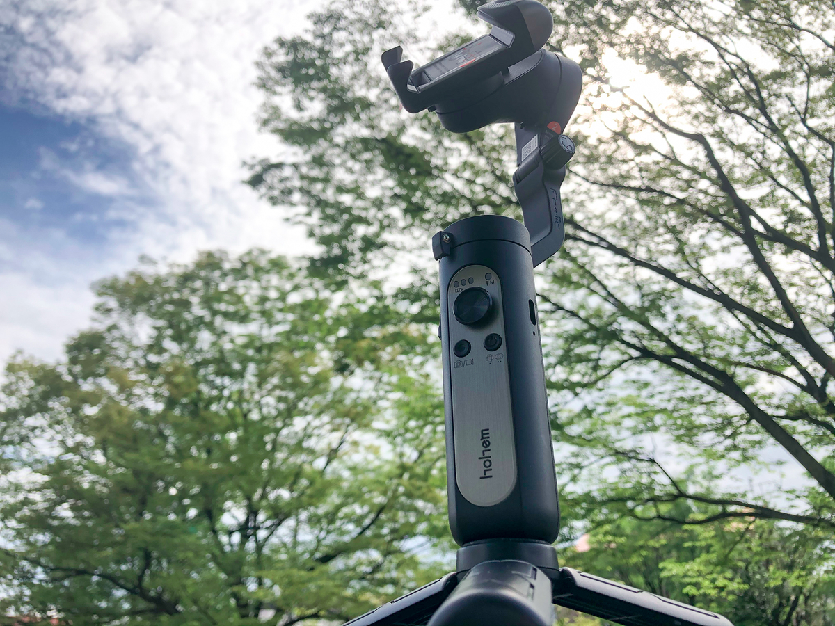 Hohem iSteady V2レビュー！ライト付き、AI自動追跡搭載の多機能3軸スマホジンバル MandL LIFE
