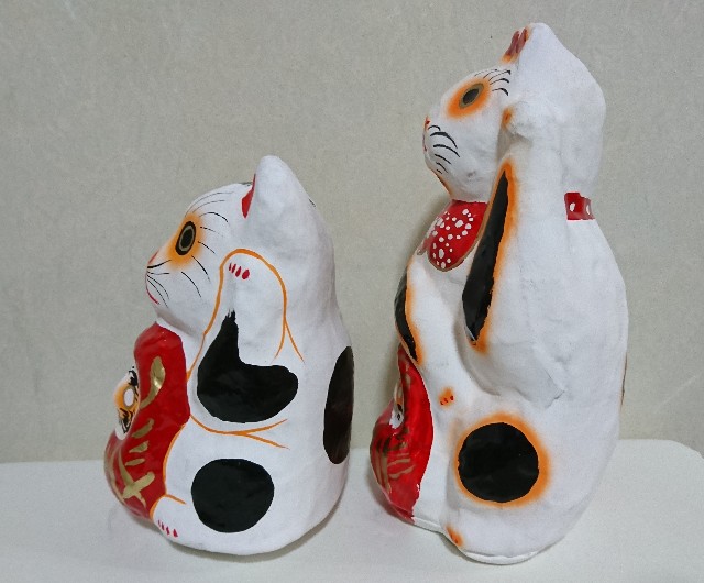 伝統工芸品 郷土玩具 多摩張り子 招き猫 ダルマ抱き猫 招き猫