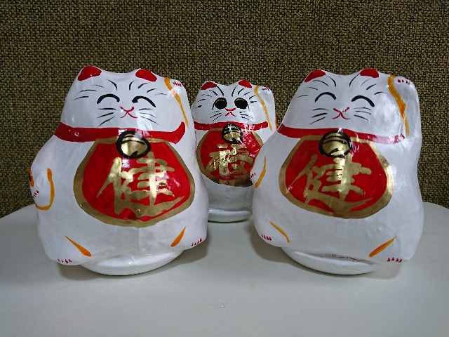 多摩張り子 招き猫 伝統工芸 郷土玩具 多摩張り子 招き猫 ダルマ抱き猫