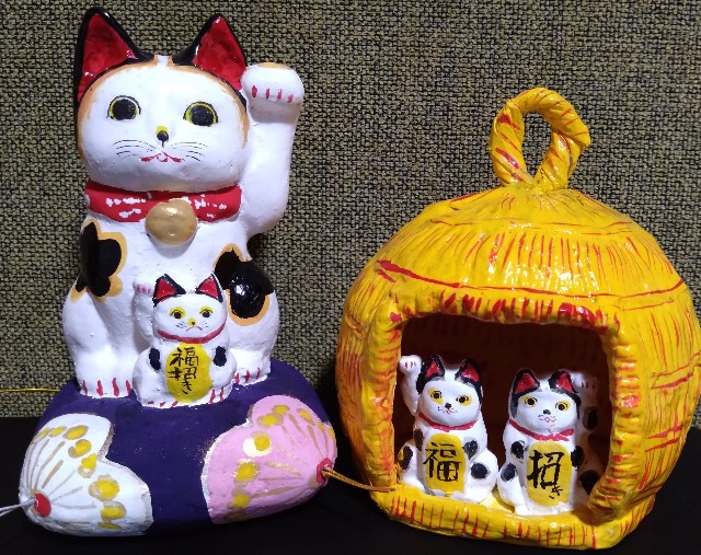 郷土玩具「中野人形（猫つぐら）」