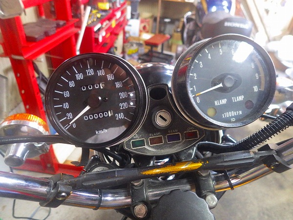 650RS スピードメーター交換 - 万年NA バイク日記