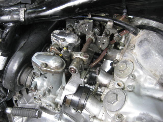 4気筒キャブの取り付け - 万年NA バイク日記