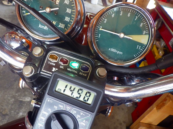 CB550 レギュレクチ取り付け - 万年NA バイク日記