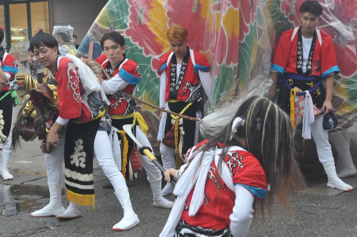 ほうらい祭りの獅子舞 - 万年NA バイク日記