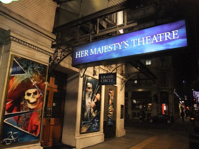 ロバート・ハインデルの「オペラ座の怪人」の画です/JOJさんには似て