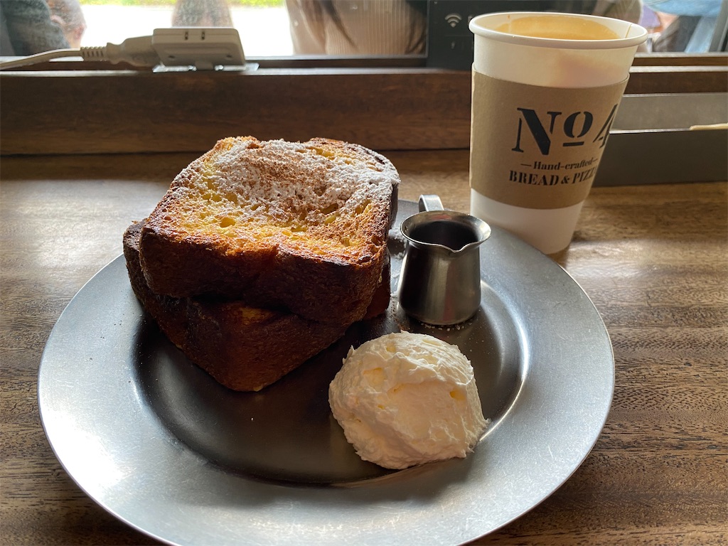 市ヶ谷モーニング】No.4で大人気フレンチトーストを堪能 - ミーハー