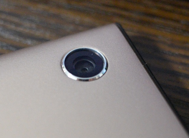 MeMO PAD 7 ME572CL　フロントカメラ