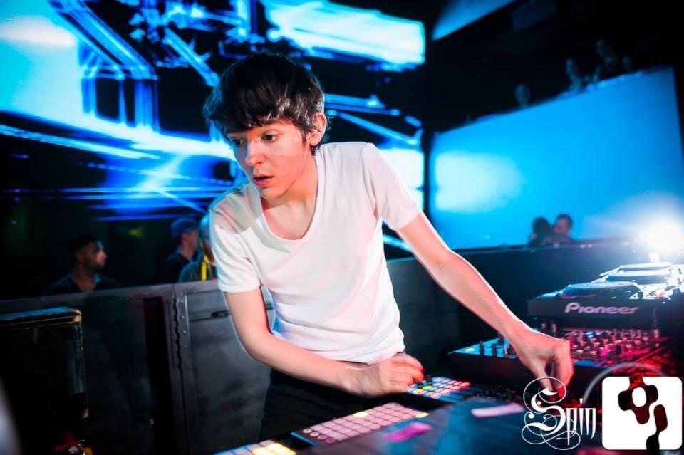 f:id:marqs:20140704231612j:plain