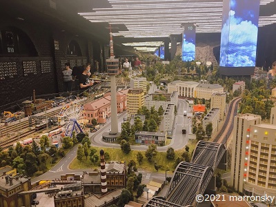 f:id:marronsky:20210521230355j:plain