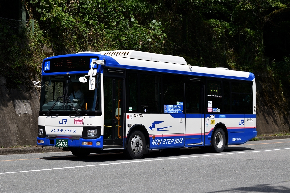 西日本JRバス 331-17993号車 [京都 200 か 3426] - Martinの車両紹介