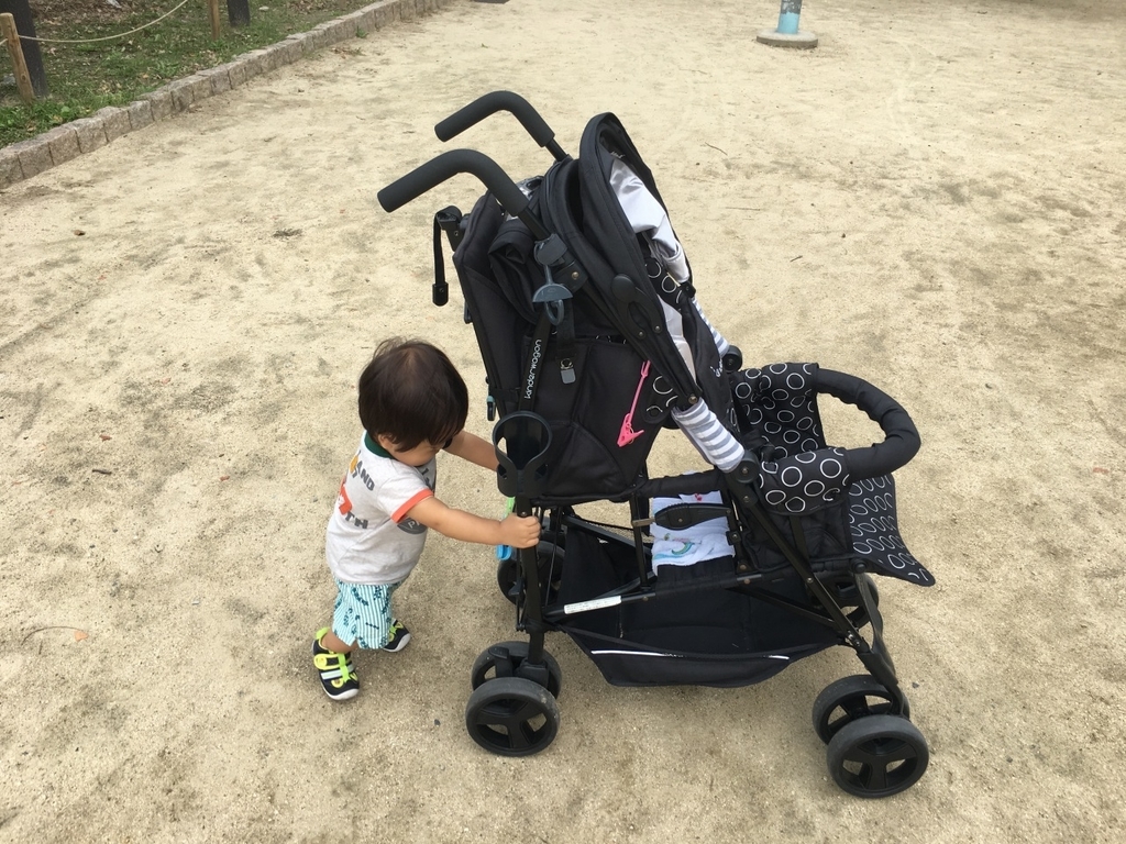 赤いダブルベビーカー 円形 kinder wagon 双子様 赤いダブルベビーカー