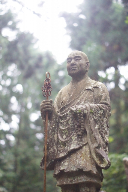 高野山を開いた弘法大師の像