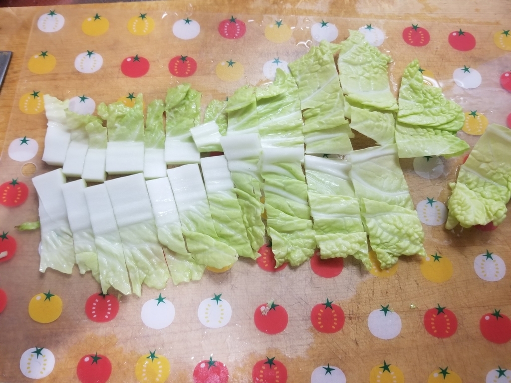 f:id:marumarudai:20190212220008j:plain スープ、とり野菜、前島食堂、鶏肉料理