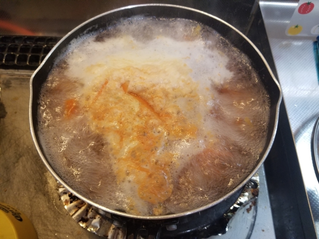 f:id:marumarudai:20190212220627j:plain スープ、とり野菜、前島食堂、鶏肉料理