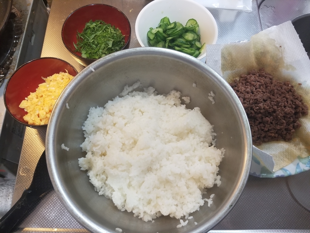f:id:marumarudai:20190224230523j:plain 簡単レシピ 混ぜご飯
