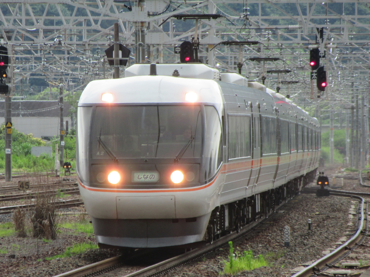 383系　ワイドビューしなの　10両編成 堂々10両編成で疾走 特急しなの383系 - マルーンの部屋