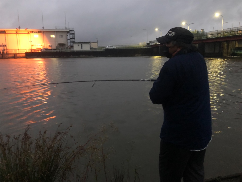 10月13日 長 川シーバス マルの釣り日記
