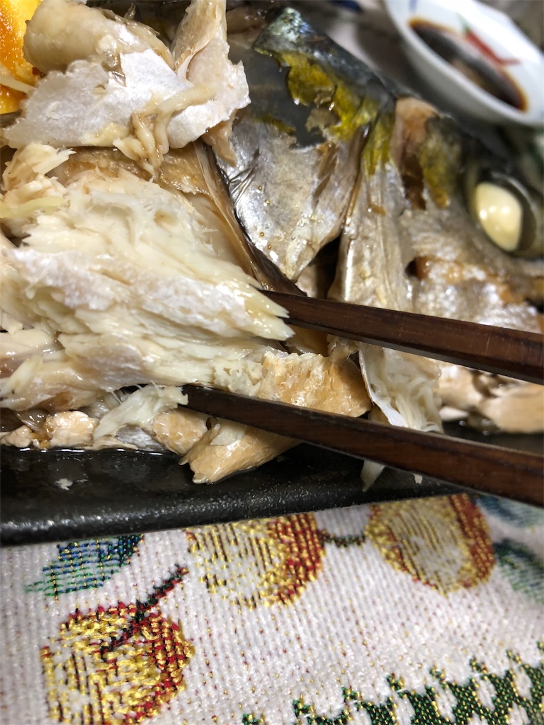 ヒラマサのあら煮と刺身 天然もののヒラマサが手に入ったので ヒラマサ祭りを開催しました うたかたラジオ