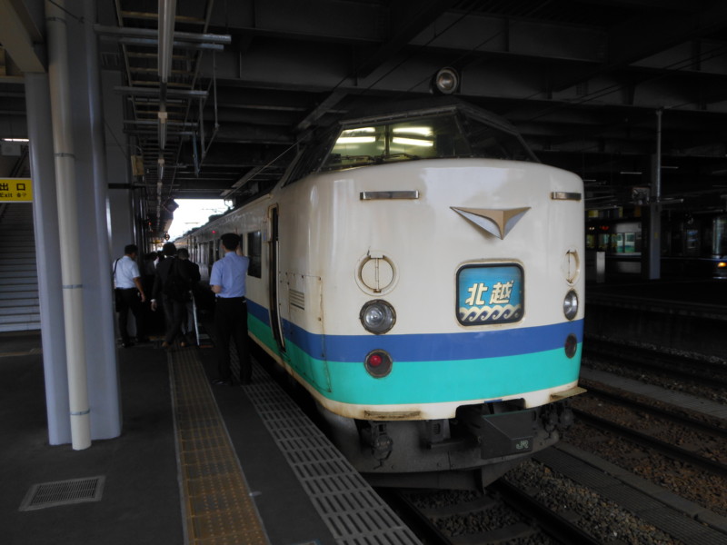 特急北越6号　485系＠高岡駅