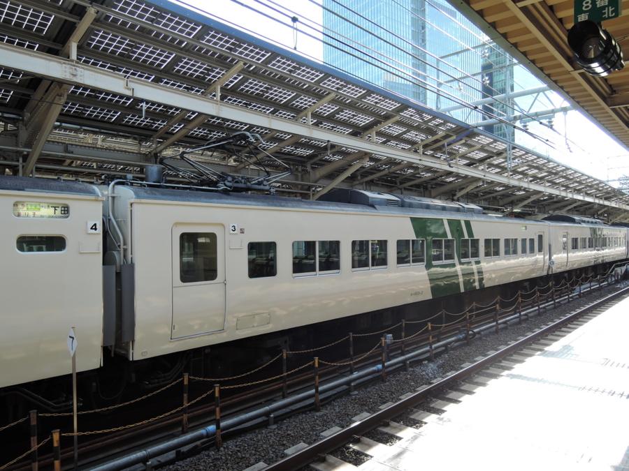 モハ185-3（ 大宮総合車両センター）＠東京