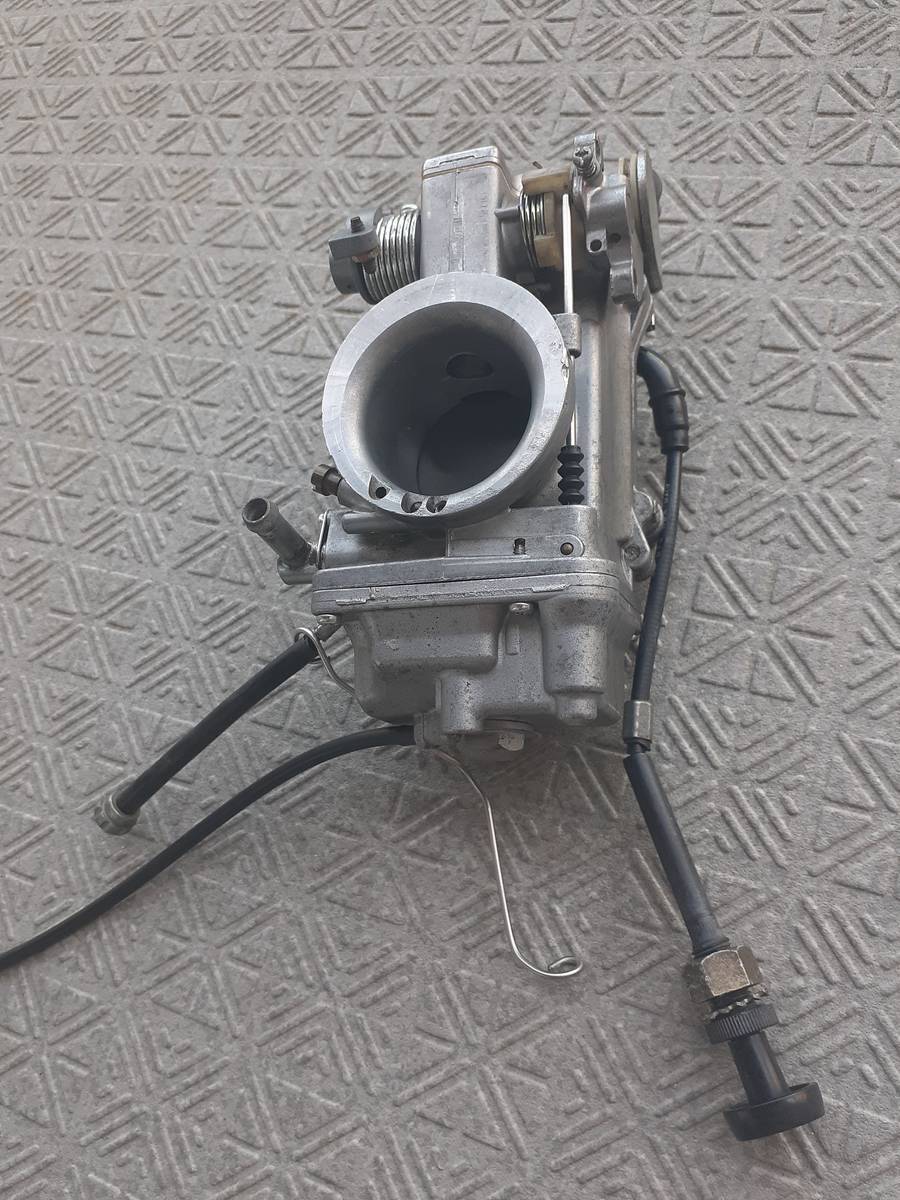 ミクニHSR42キャブ