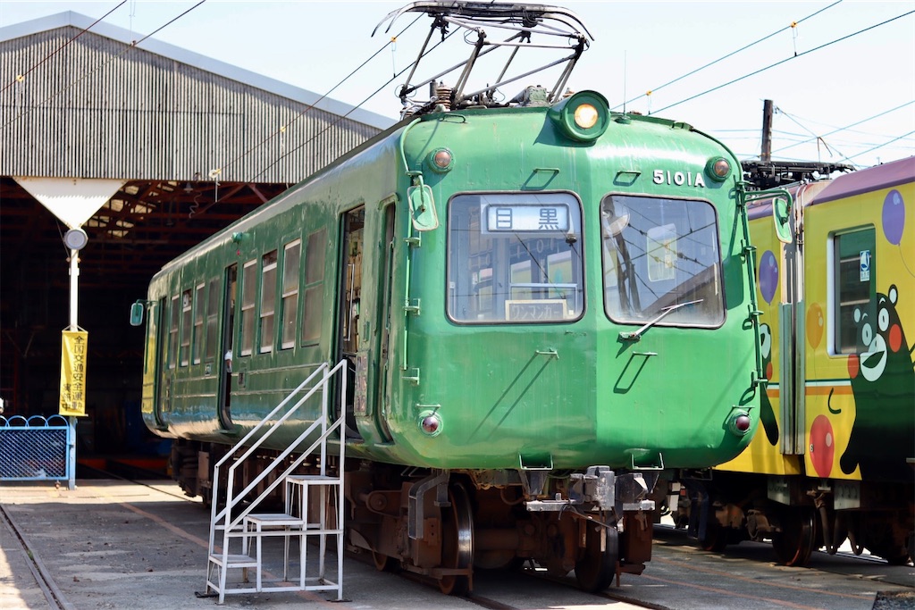 熊本電気鉄道１００周年記念　 5000形　クリスタル　ペーパーウェイト 熊本電鉄の「5000形運転体験」｜1950年代に製造された青ガエルを