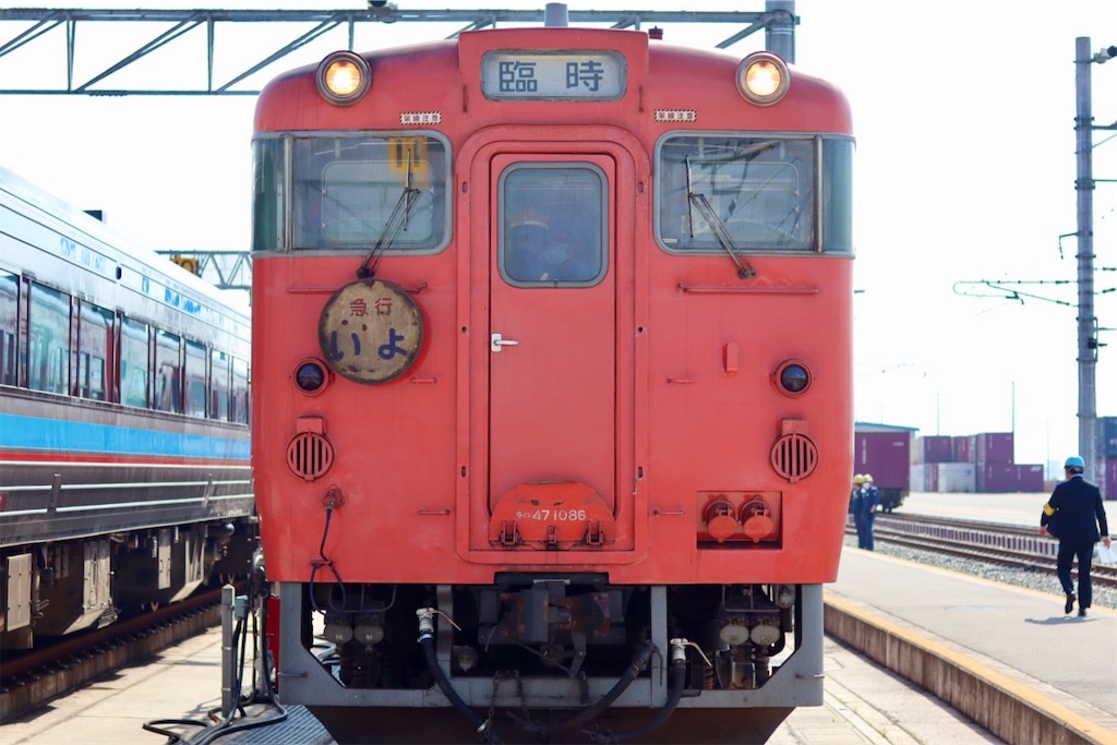 キハ47形気動車でゆく復刻いよ号の旅｜懐かしの急行列車が復活