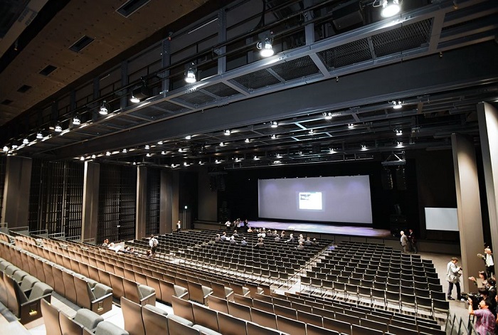 熊本城ホールが全面開業 にぎわい創出の「核」期待 - masami71の日記