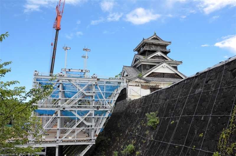 熊本城宇土櫓 解体向け素屋根が年内に完成 - masami71の日記